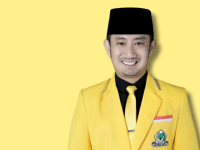 Wali Kota Palangka Raya, Fairid Naparin.
