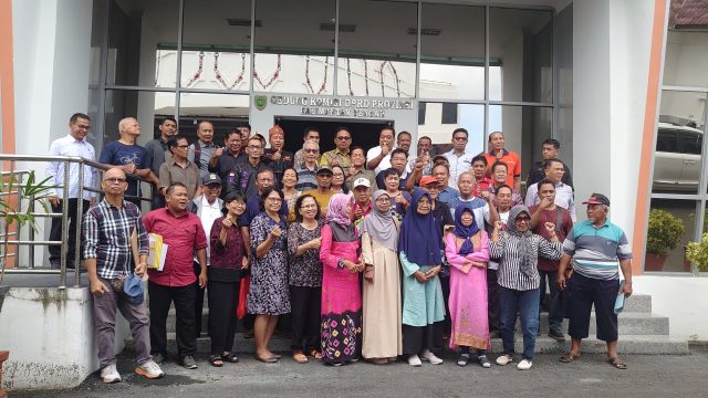 Hiu Putih