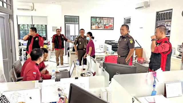 korupsi tambang