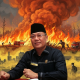 Foto anggota DPRD Kota Palangka Raya Hasan Busyairi sedang memberikan pernyataan terkait karhutla di Palangka Raya.