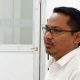 Foto Dr Ari Yunus Hendrawan memberikan keterangan kepada media di Kejaksaan Negeri.