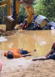 Foto lokasi penambangan emas rakyat terdampak banjir bandang di Gunung Mas
