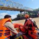 Foto Tim SAR melakukan pencarian korban tenggelam di Sungai Kapuas