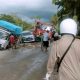 Foto kondisi Jalan Buntok–Palangka Raya yang rusak di Desa Pararapak, Kecamatan Dusun Selatan, Buntok.