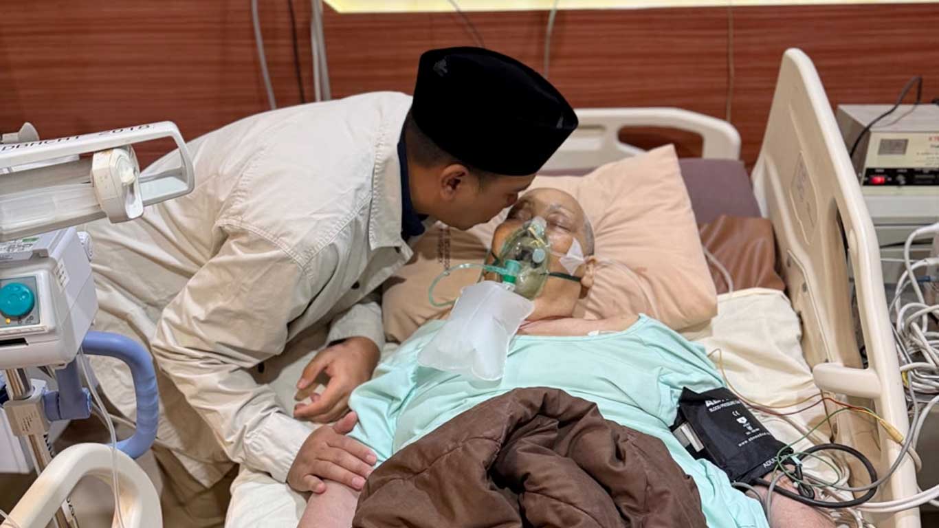 Foto ucapan belasungkawa atas wafatnya Hj. Masniah Badjuri di Wonosobo.