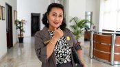 Anggota DPRD Gunung Mas Rayaniatie Djangkan berada di Gedung DPRD Kabupaten Gunung Mas.
