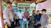Kapolsek Pulau Petak menghadiri pembentukan Posko Masyarakat Peduli Api di Desa Mawar Mekar.
