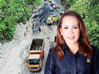 Kondisi truk angkutan barang bermuatan besar saat melintasi jalan raya lintas provinsi.