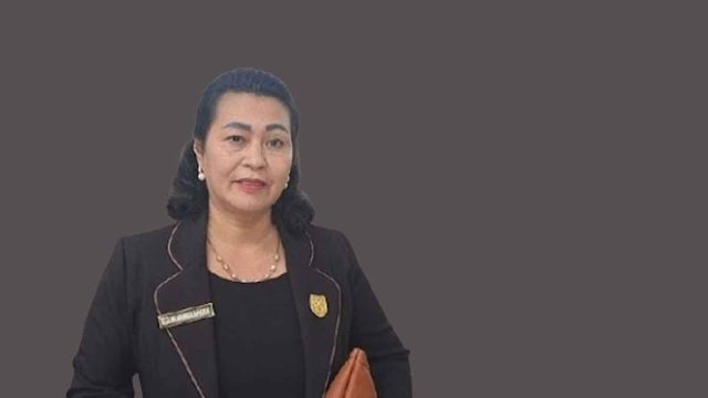 Rayaniatie Djangkan memberikan keterangan mengenai kesiapsiagaan menghadapi kebakaran hutan dan lahan.