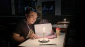 Suasana kafe di Palangka Raya saat terjadi pemadaman listrik bergilir yang mengganggu aktivitas usaha UMKM.