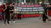 Warga Rantau Bakula menyampaikan pengaduan dampak tambang di Jakarta