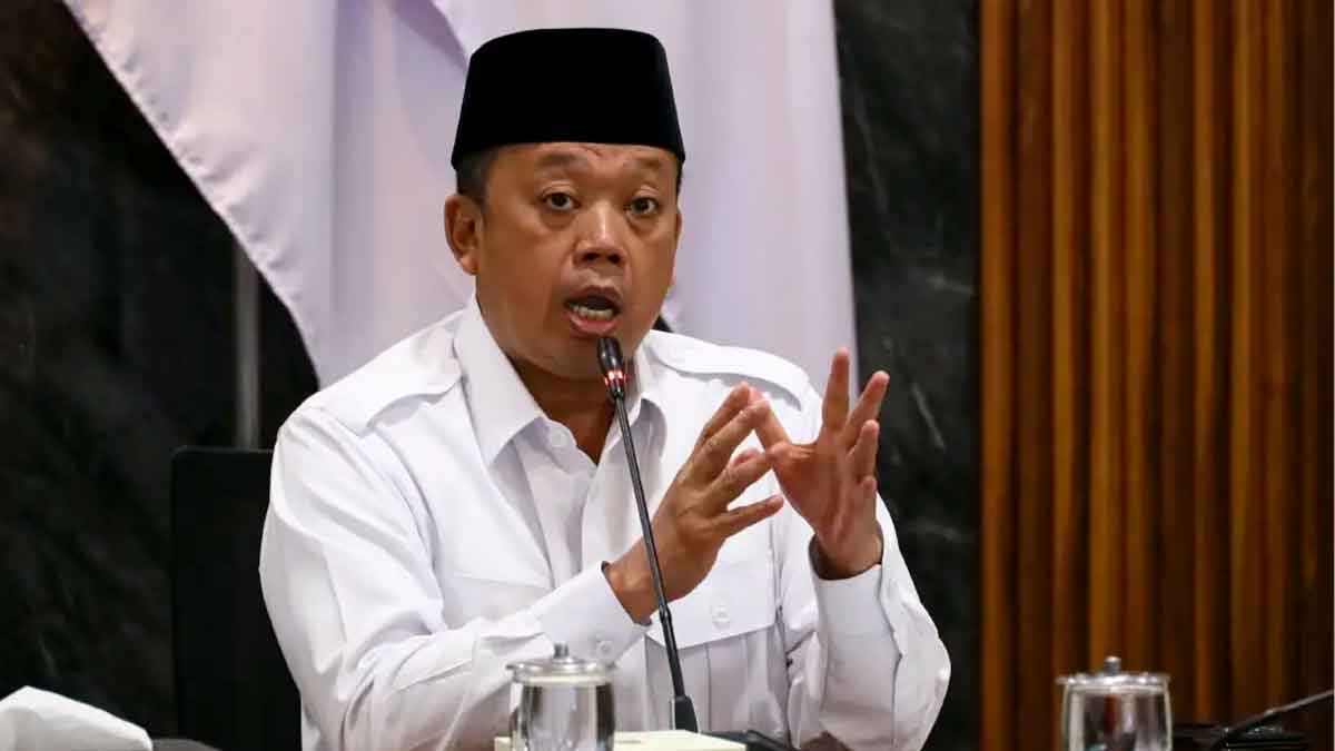 Menteri ATR/Kepala BPN Nusron Wahid saat mengikuti rapat koordinasi terkait Lahan Sawah yang Dilindungi di Jakarta Pusat, Senin (7/9/2026).