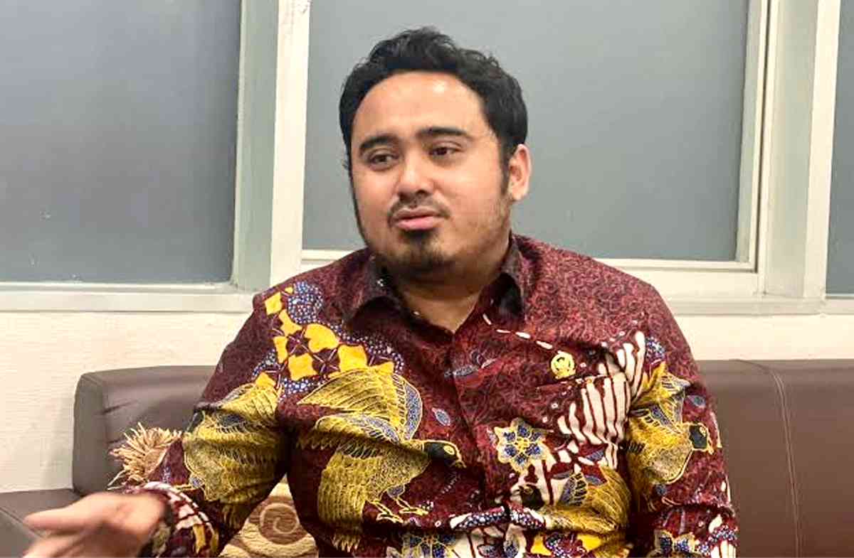 Anggota Komisi II DPR RI dari Fraksi Partai Golkar, Ahmad Irawan.