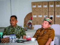 Bupati Kapuas HM Wiyatno mengikuti evaluasi penanganan karhutla bersama Dandim 1011/KLK Letkol Inf. Deky Febrianto.