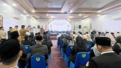 Bupati Seruyan Ahmad Selanorwanda memberikan arahan kepada 106 pejabat struktural seusai pelantikan di lingkungan Pemerintah Kabupaten Seruyan.